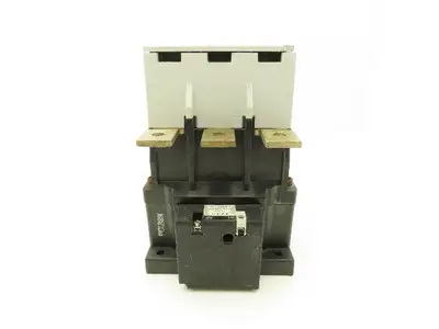 General Electric CK10CE300 Motor Starter Contactor 500A 400Hp 600V 3Ph 24V Coil