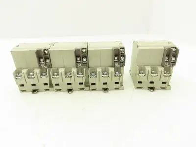 Fuji Electric CP33FM/15W CP33FS/20W AC Circuit Breakers 15/20A 3-Pole Lot of 4