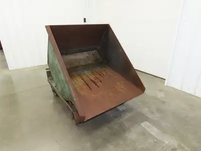 Self Dumping Hopper 1/2 Yd Capacity Heavy Duty Steel Casters 52x38x41"