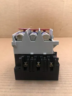 Allen-Bradley 194R-NJ030P3 Ser. B 30A 3 Pole Fusible Disconnect Switch 600VAC