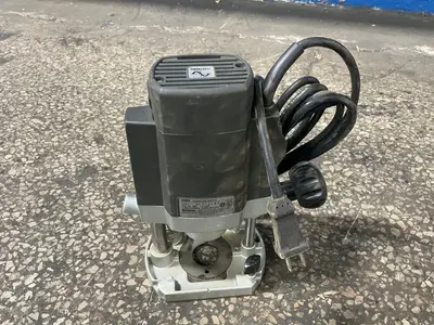 Used BLACK & DECKER 3304 Miscellaneous MRO Ohio US | HGR 24 #1293796
