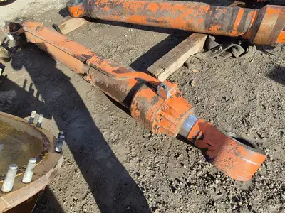 EX1900 Hydraulic Cylinder