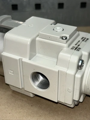 NEW SMC AW40-04-B