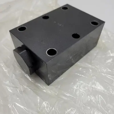 New | in-Stock PARKER PARKER CS1200S HYDRAULIC CHECK VALVE IN ORIGINAL BOX Pump & Valve Parts | ND Industrial Surplus #1219274