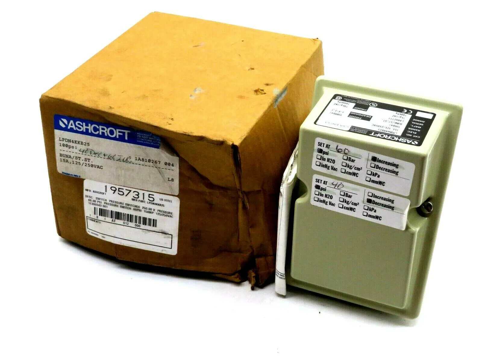 NEW ASHCROFT LPDN4KKB25 PRESSURE SWITCH LPDN4KKB25