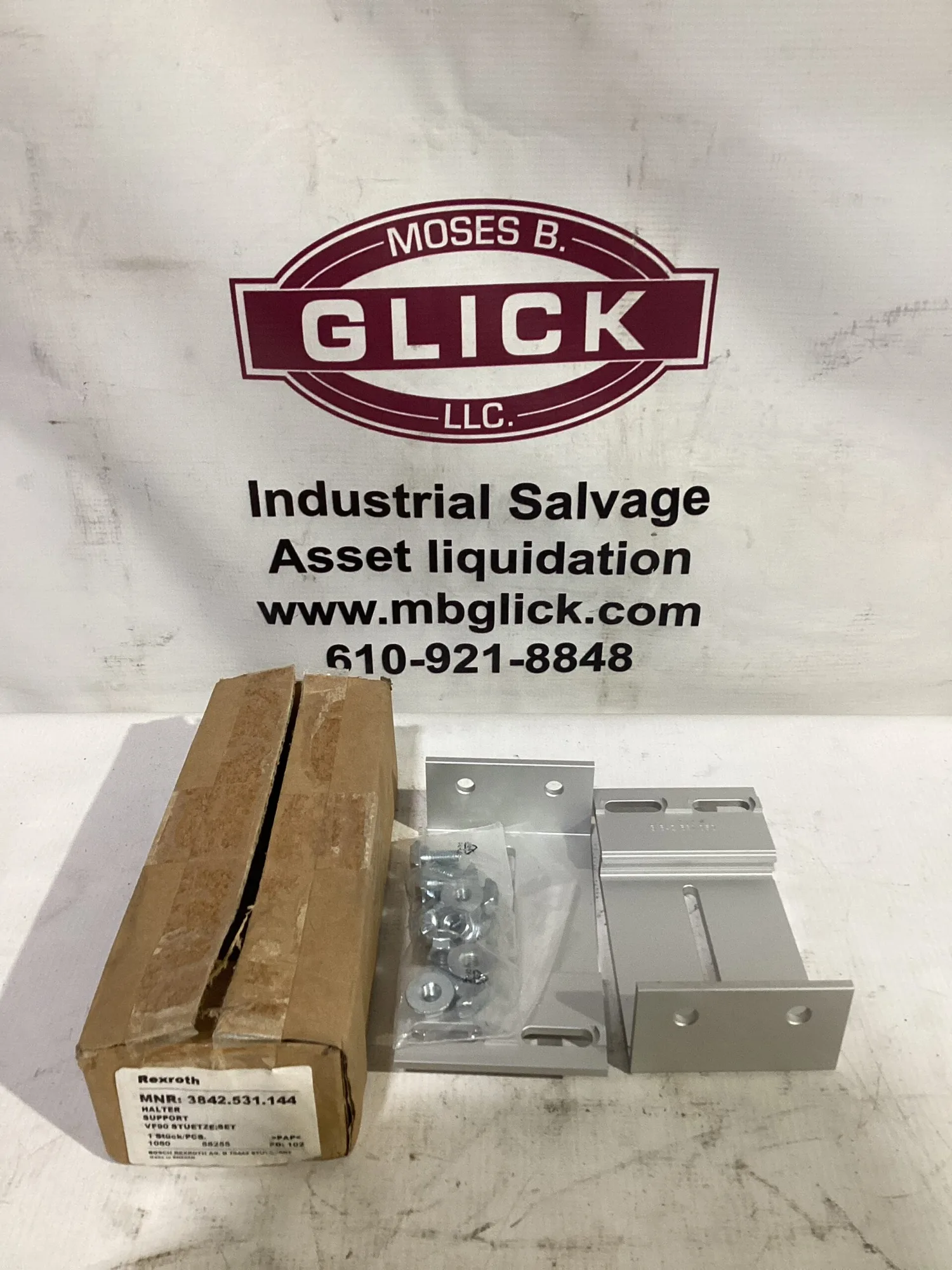 Rexroth 3842.531.144 Aluminum Halter Support -NIB