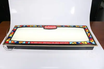 Schmidt Light Up Beer Advertising Sign (Lights up) Size 39" x 15.5"