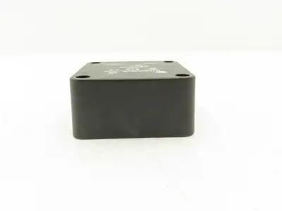 Allen Bradley 871F-R50N80-R3 Flat Pack Proximity Sensor 50mm Sensing 20-250V