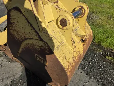 USED 2010 CATERPILLAR 315