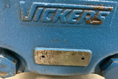 USED VICKERS PVH131QIC-RCF-16S-10-C21V17-31-070