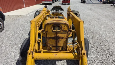 USED JOHN DEERE 300