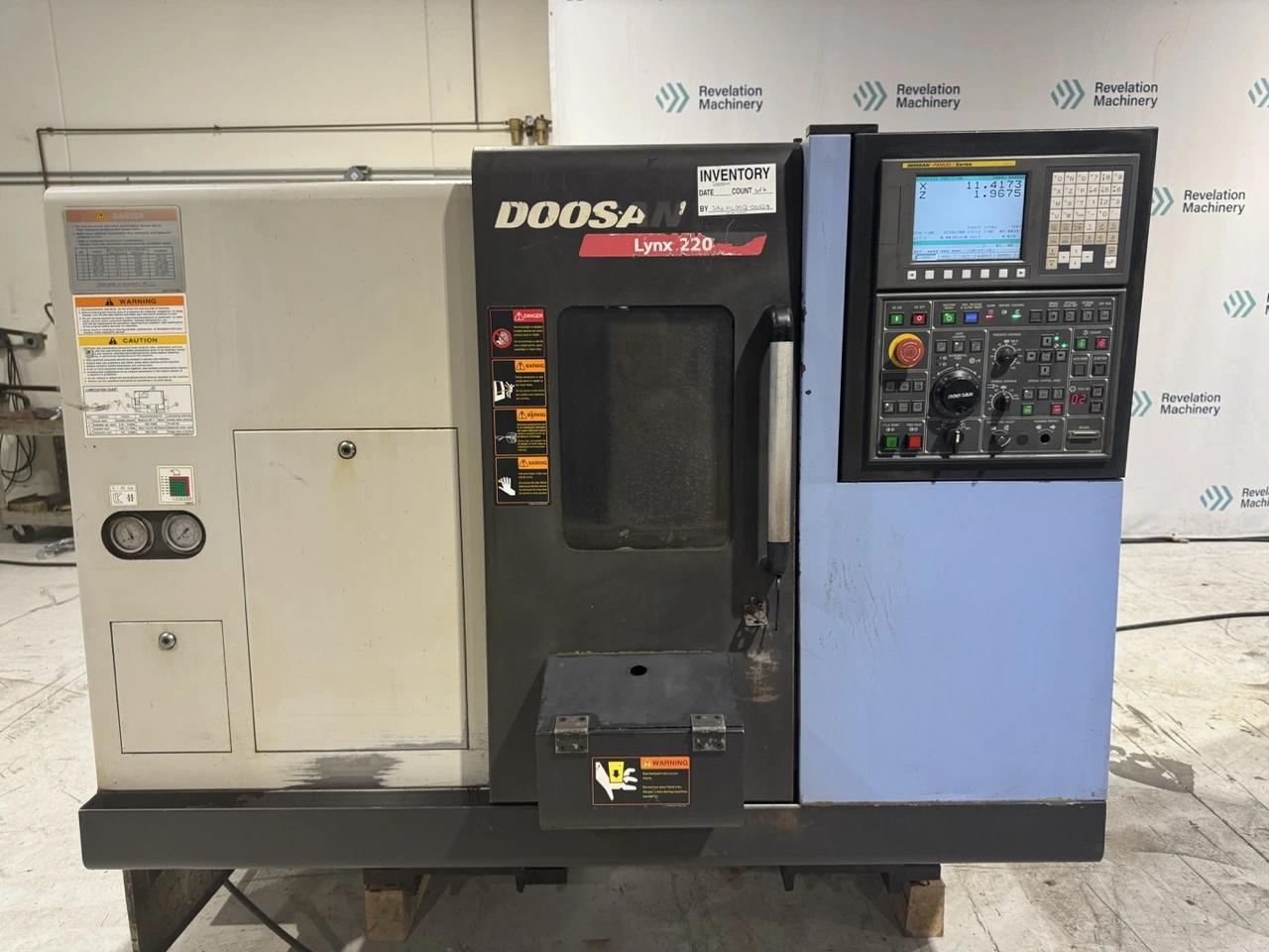 USED 2011 DOOSAN LYNX 220A