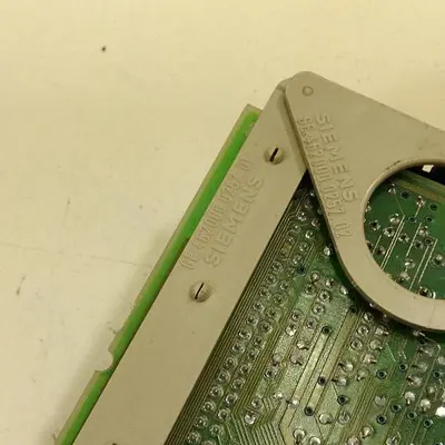 USED SIEMENS 6SC6100-0NA21