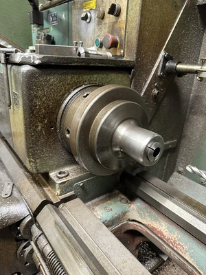TOS Trencin SN 32 Lathe