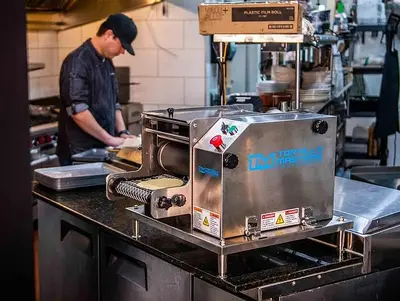 USED TORTILLA MASTER TM105