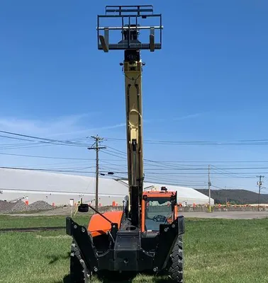 NEW 2026 JLG 1055