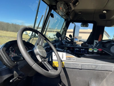 USED 2018 MACK LR613 REFUSE