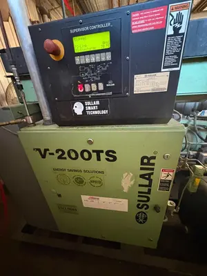 Used 2014 _UNKNOWN_ _UNKNOWN_ Rotary Screw & Sliding Vane Air Compressors Ohio US | Myron Bowling Auctioneers Inc #1504549
