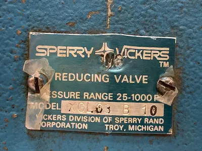 Used SPERRY VICKERS XGL03B10 Pump & Valve Parts Ohio US | Surplus Asset Holdings #1242648