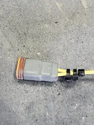 Used CATERPILLAR 199-7933 Misc Electrical & Power Parts British Columbia CA | Lenmark #367426