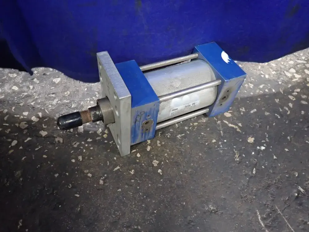 USED MILLER IPA61B2B008075.0000025N22N0