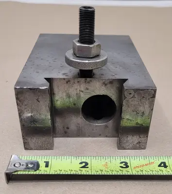 LATHE TOOLING QUICK CHANGE TOOL POST HOLDER 1" BORE, 2.25" WEDGE, 4.5"L X 3.5"W X 2"H.