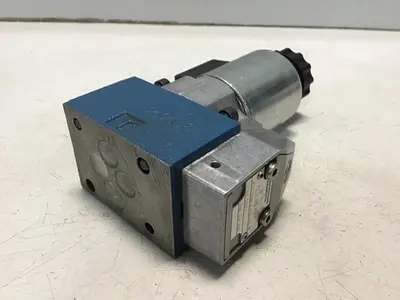 USED REXROTH M-3SEW6C32/420M