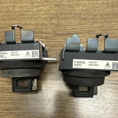 USED MITSUBISHI F-03SVUL