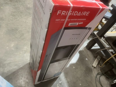 Used FRIGIDAIRE HOT AND COLD WATER DISPENSER Beverage Dispensers Michigan US | Miedema Asset Management Group #1322275