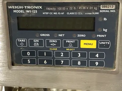 USED B-TEK, AVERY WEIGH-TRONIX BT-2424-100-CS-SP, WI-125LED