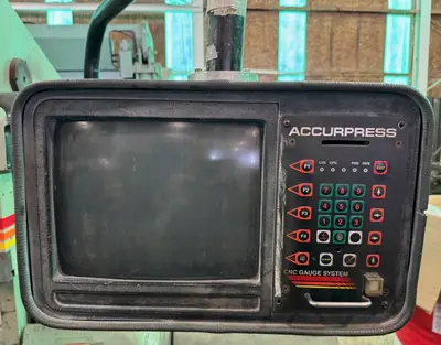 USED 1992 ACCURPRESS 710012