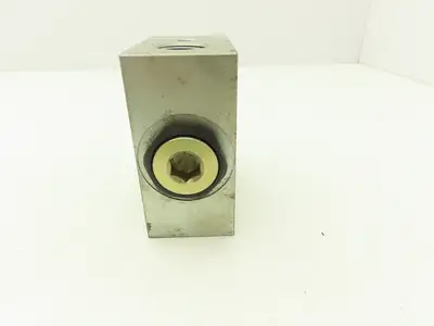 Dana 987618 Hydraulic Manifold Block W Flow Control Valve