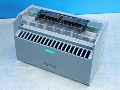 NEW SIEMENS 6ES79242CC200AA0