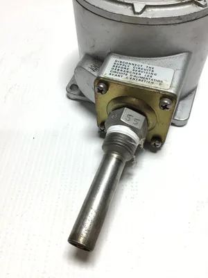 Barksdale L1X-H4525 Temperature Switch 350°F Rise