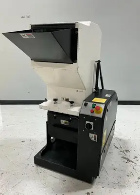 USED MILACRON MG-814