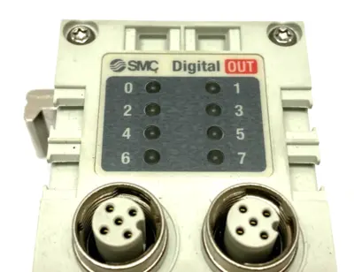 USED SMC DIGITAL OUTPUT MODULE 8-POINT PNP 4 X M12 24VDC