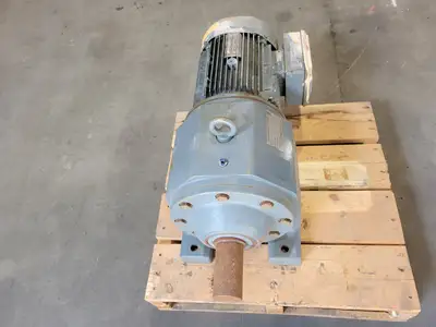 Used SEW-EURODRIVE DFT100L4 Gearmotors British Columbia CA | Lenmark #1489073