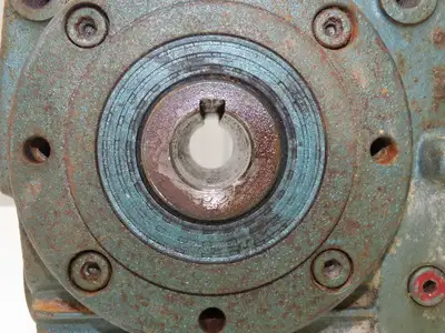 Sew Eurodrive SA42LP56 Gearbox 58.5:1 Reducer 30rpm Hollow Shaft