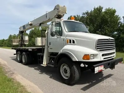 Used 2000 STERLING LT9513 Bucket (boom) trucks North Carolina US | Southeastern Equipment Corp #1467796