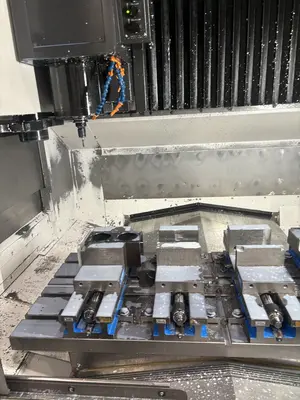 USED 2016 OKUMA M560-V