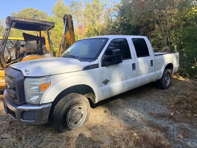 Used 2014 FORD F250 Pickup Trucks North Carolina US | Levan Equipment #1567936