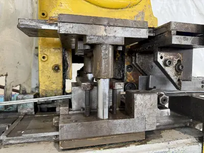 25 TON YODER MODEL #P-25 OPEN THROAT CUTOFF PRESS: YOBRO #25225