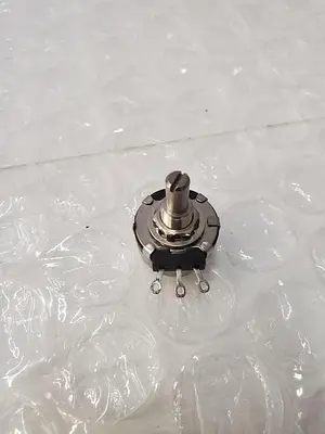 CLARO POTENTIOMETER RV4NAYSD105A