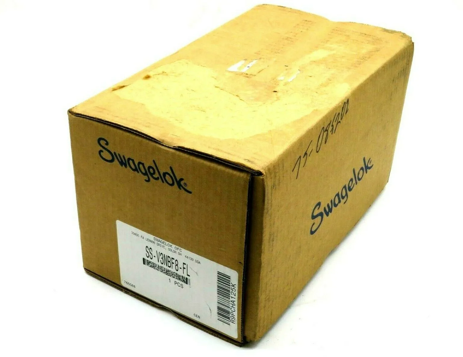 NEW SWAGELOK SS-V3NBF8-FL 3 VALVE MAIFOLD SSV3NBF8FL