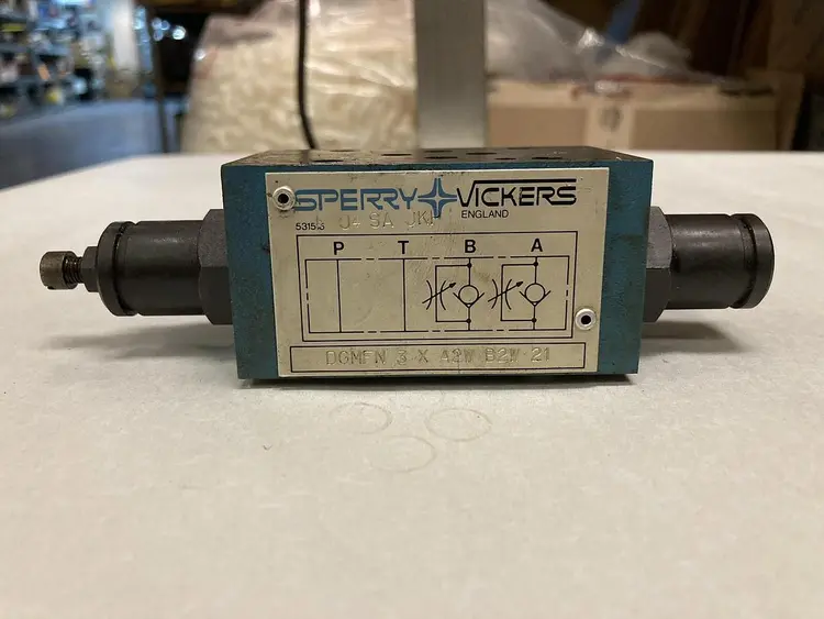 Used VICKERS DGMFN-3-X-A2W-B2W-21 Pump & Valve Parts Ohio US | Surplus Asset Holdings #1238770