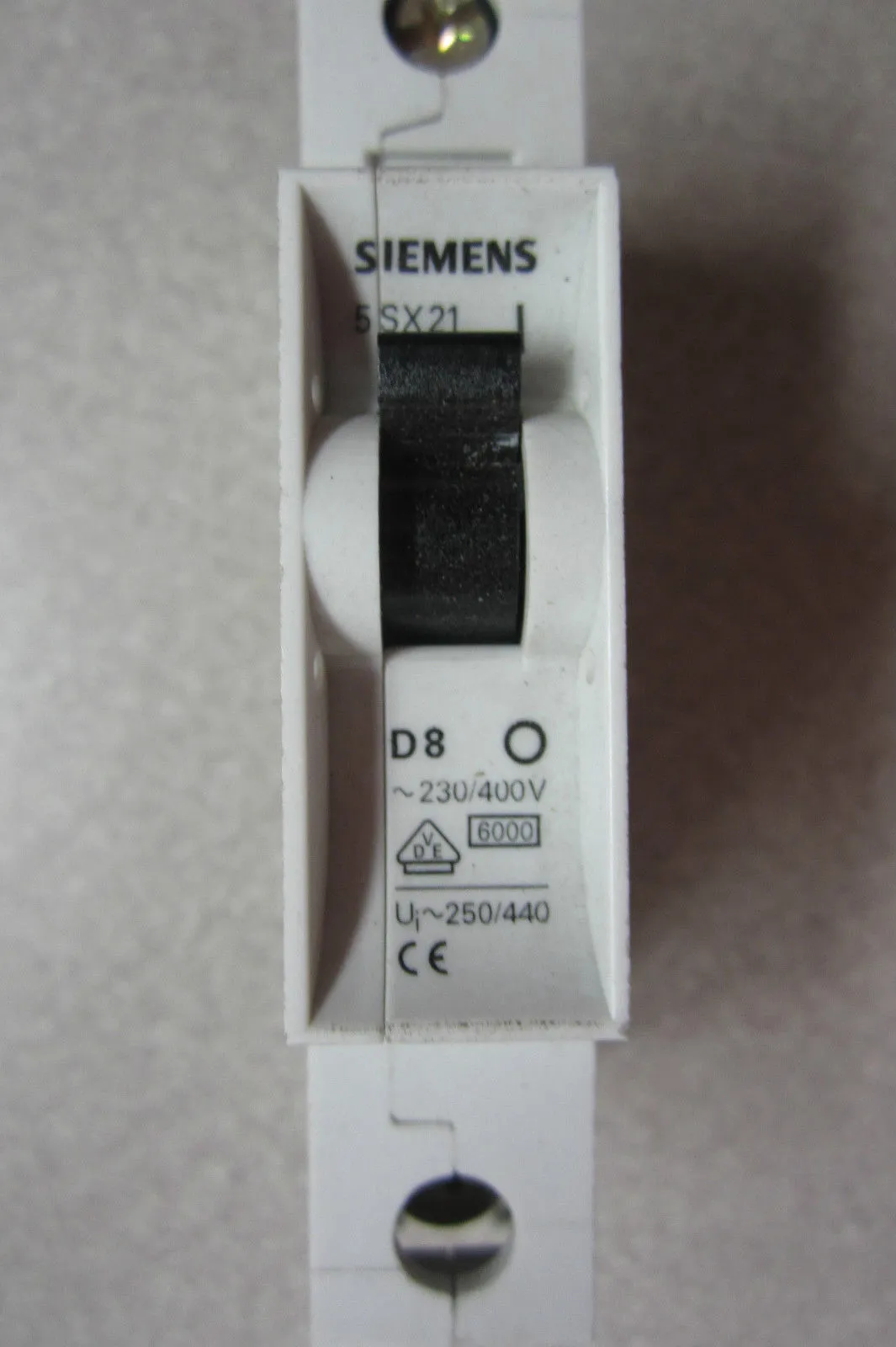 5 NEW SIEMENS 5SX21 D8 CIRCUIT BREAKER 5SX21D8