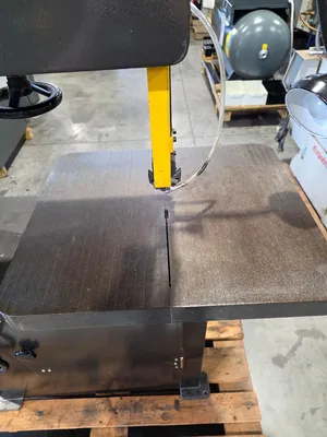 N/A 18" Vertical Band Saw Vertical Band Saws | GMT (15)