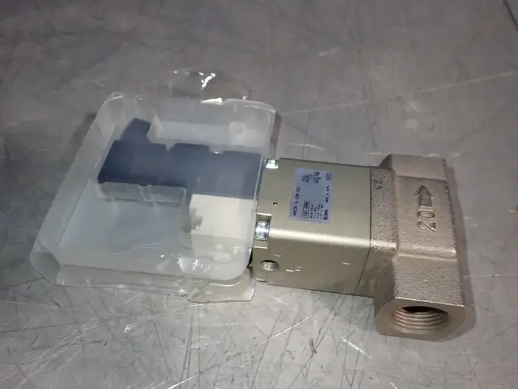 New | in-Stock SMC VNC311A20A5DZ Valves/Fittings | HGR 24 #732662