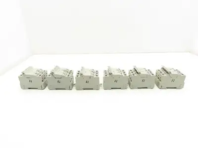 Buss Bussmann CHM3 DIN-Rail Fuse Holder 30A 3-Pole 600V  Lot of 6