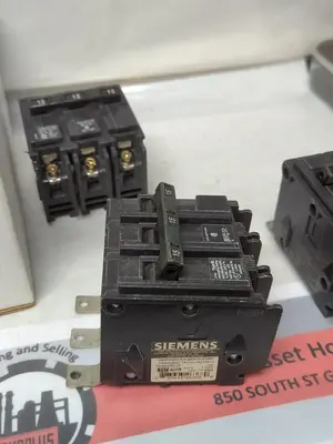 Used SIEMENS B315 Miscellaneous Equipment (Electrical & Power) | Surplus Asset Holdings #1198334